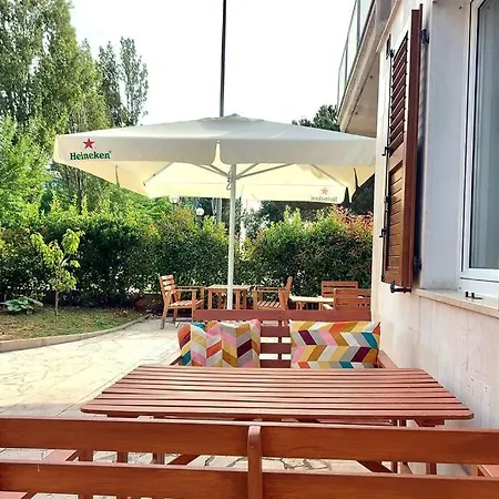 Vicino Al Mare Con Giardino E Parcheggio Privato Porto SantʼElpidio